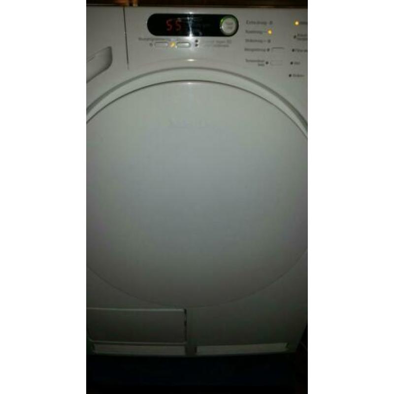 Te koop : Nette condensdroger miele softcare .