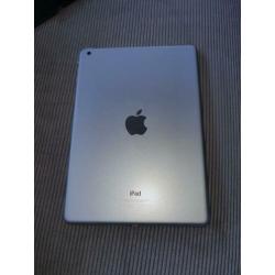 Ipad air 1 (juli 2015) met hoes 16gb