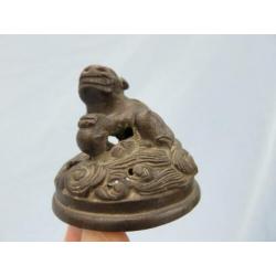 Bronzen leeuw Japan ca. 1900