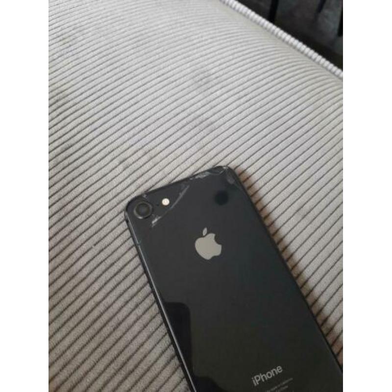 Iphone 8, 64GB te koop!