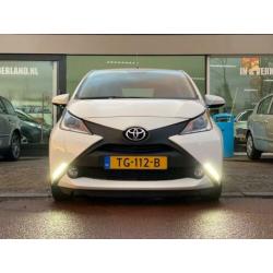 Toyota Aygo 1.0 VVT-i x-nav 1e Eigenaar/Nw Apk/Cruise/Camera