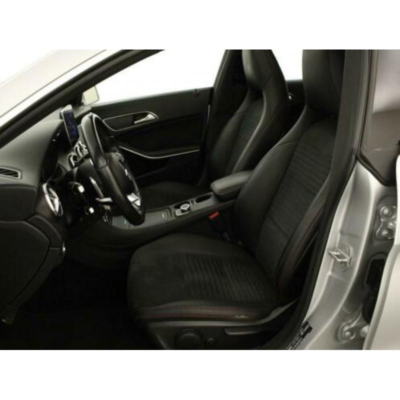 Mercedes-Benz CLA-Klasse Shooting Brake 180 AMG Automaat | P