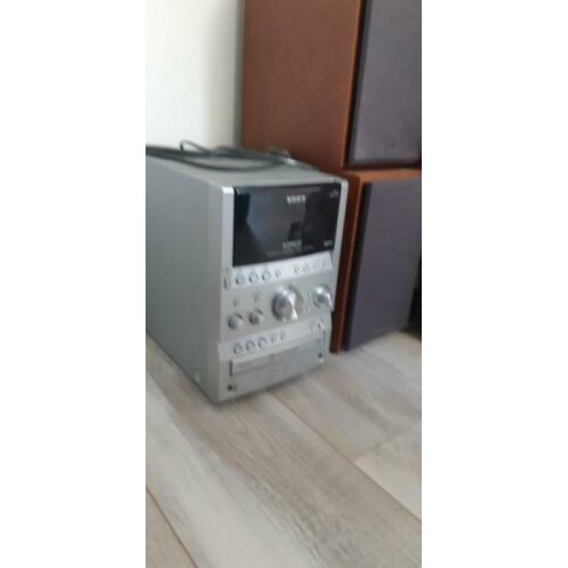 Stereo SONY met boxen