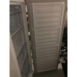 Beko 5-laden vriezer als nieuw