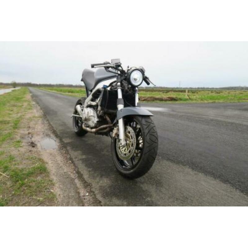 Honda VFR 750 V4 Custom Naked Ducati Monster Stijl