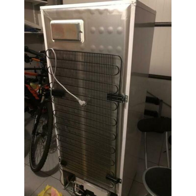 Beko 5-laden vriezer als nieuw