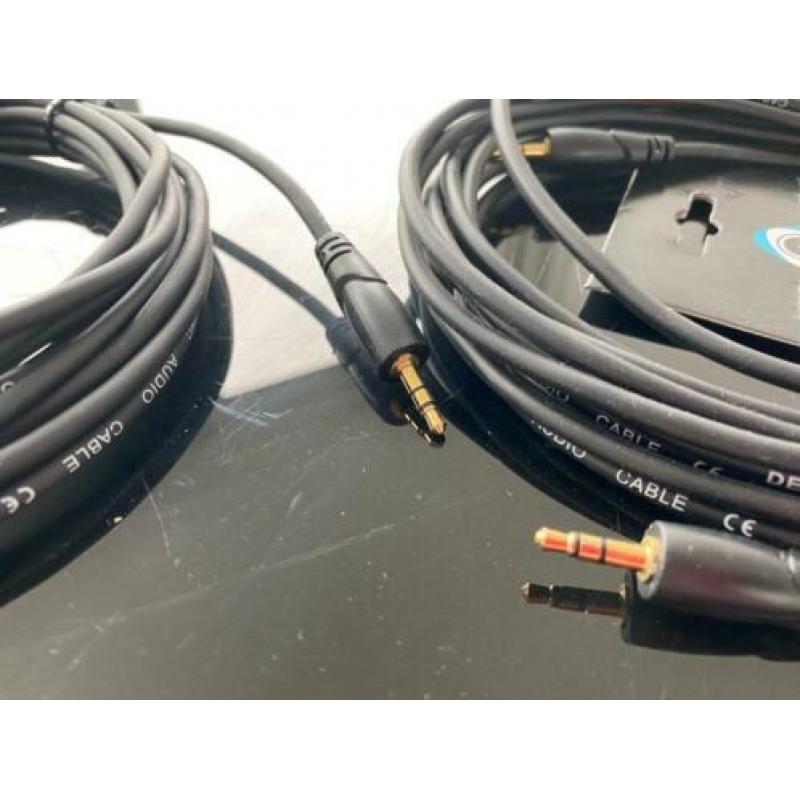 2 kabels met 2 jack plug 2x kabels van 5 meter