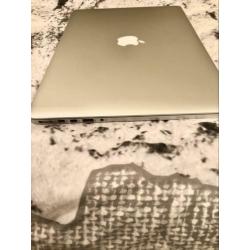Macbook pro late 2013 i7 16gigRAM 512ssd