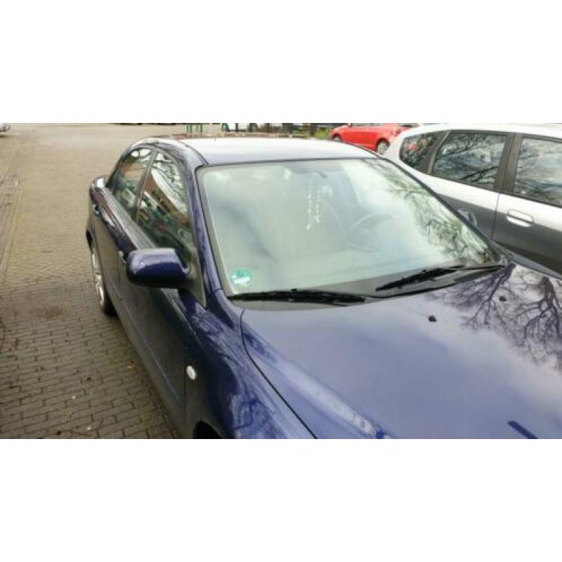 Mazda 6 1.8 SDN Exclusive 2002 Blauw