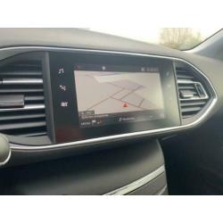 Peugeot 308 SW 1.2 PureTech 130pk Blue Lease Premium