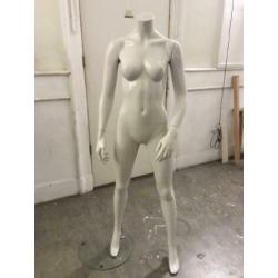 mannequins/etalagepoppen