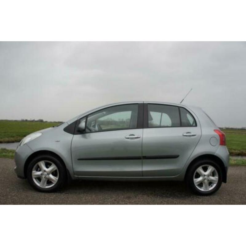 Toyota Yaris 1.3 VVTi Automaat Airco 5Deurs *1e Eigenaar*