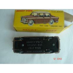 Dinky fiat 1200 grande vue 1959 (nr 531)