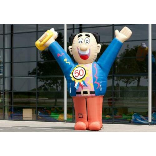Abraham extra hoog! juichend 4,5 meter hoog