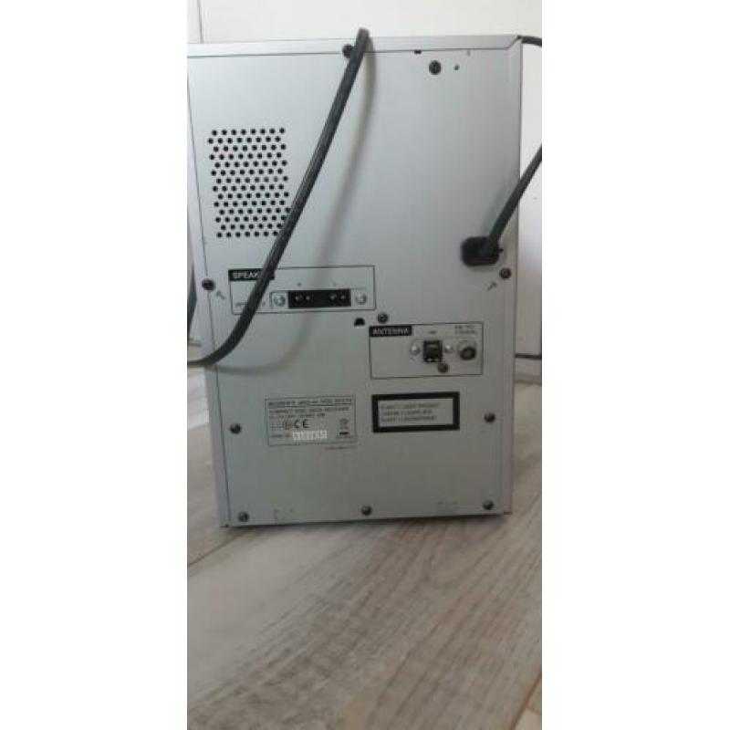 Stereo SONY met boxen