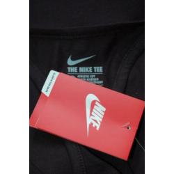NIEUWE NIKE, DRI FIT GLOW IN THE DARK tee, zwart, Mt. M