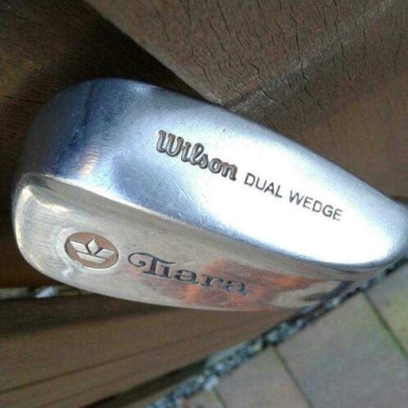 Wilson Tiara Dual Wedge