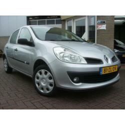 Renault Clio 1.2I-16V Special Line (bj 2008)