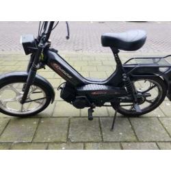 Tomos snor