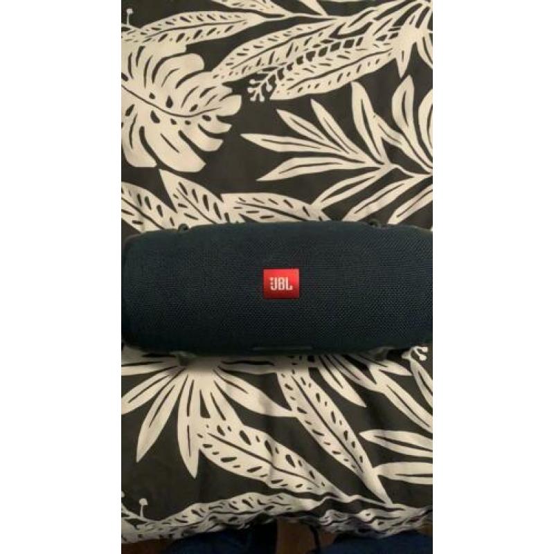 JBL extreme 2