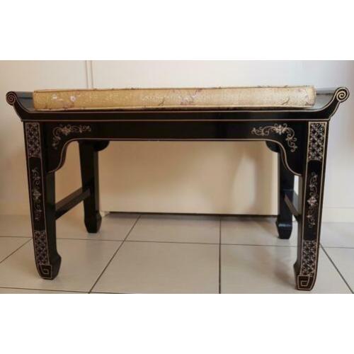 Houten krukje (Chinese lak - piano bankje)