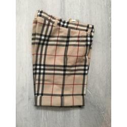 Burberry wollen broekje 4 jaar