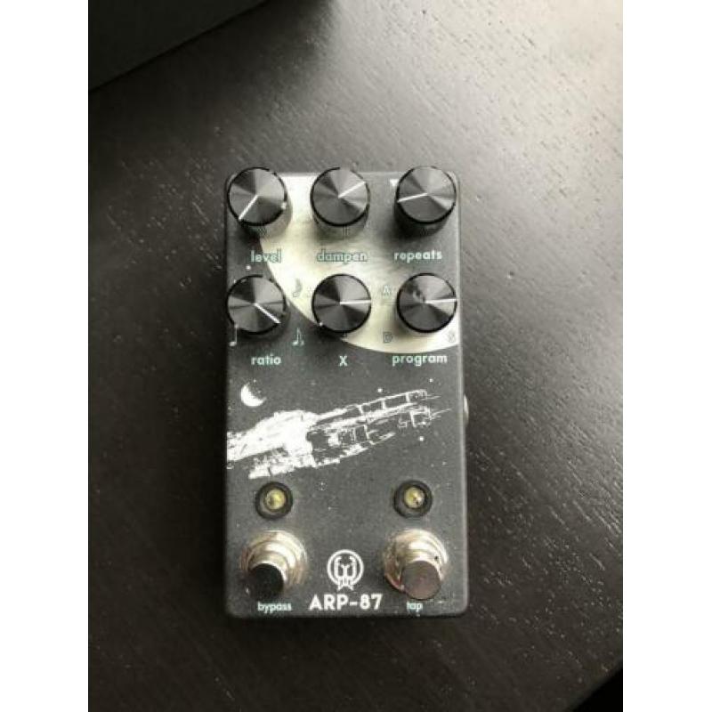 Walrus Audio ARP-87 Multi-Function Delay