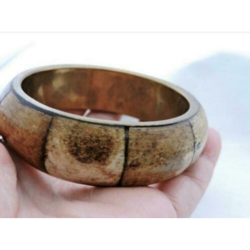 Vintage Armband bangle messing ingelegd met benen schijven.