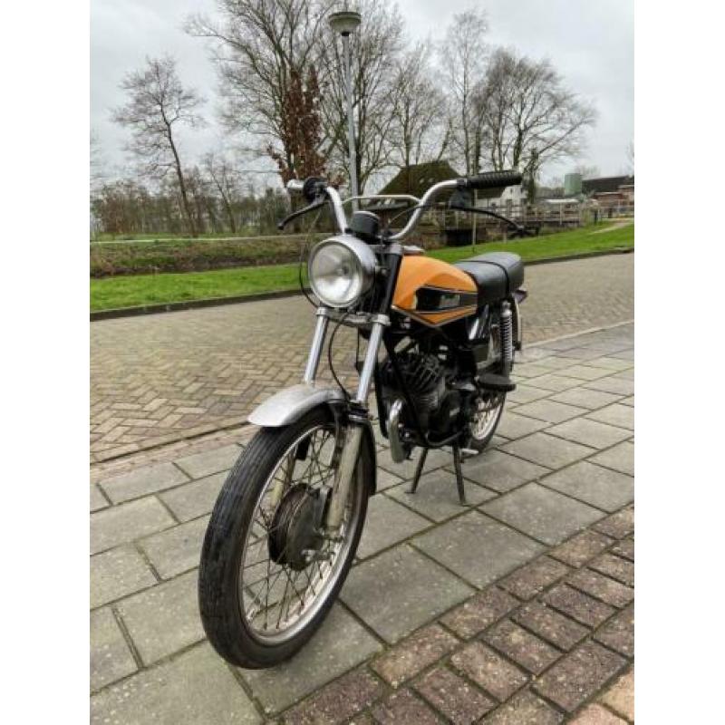 Benelli T50 lux