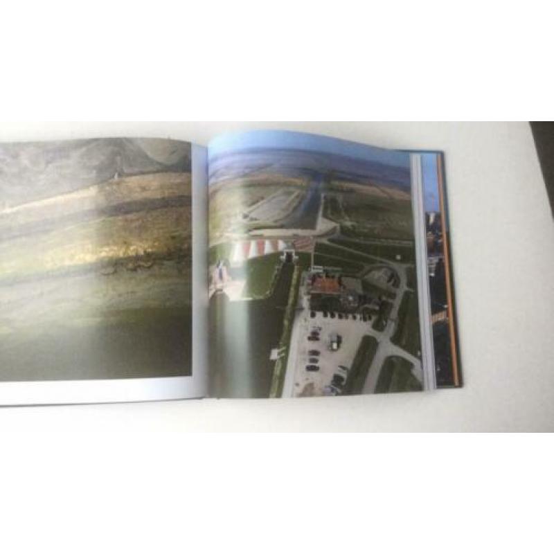 Groningen, tussen keukentrap en helikopter , boek