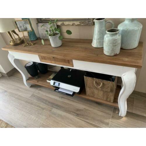 Prachtige sidetable