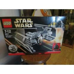 Lego Star Wars 8017 Darth Vader's TIE Fighter (2009)