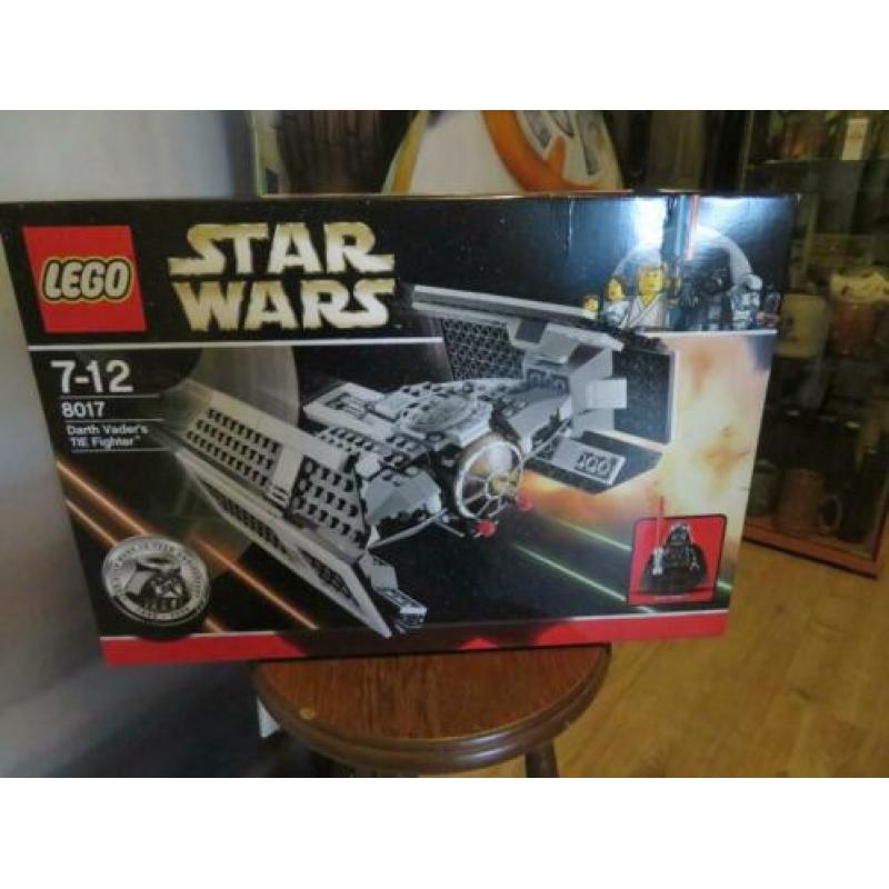 Lego Star Wars 8017 Darth Vader's TIE Fighter (2009)