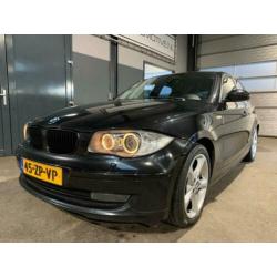 BMW 1-serie 118d Corporate Business Line XENON/PRIVACY GLASS