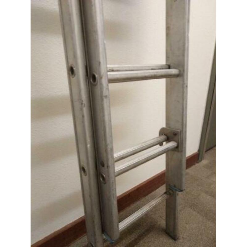 Ladder uitschuifbaar
