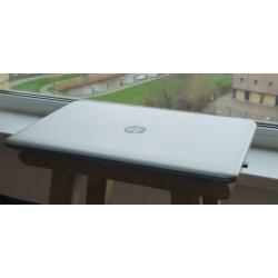 17" HP Pavilion laptop - I7 - 12gb ram - 500gb ssd - 840m