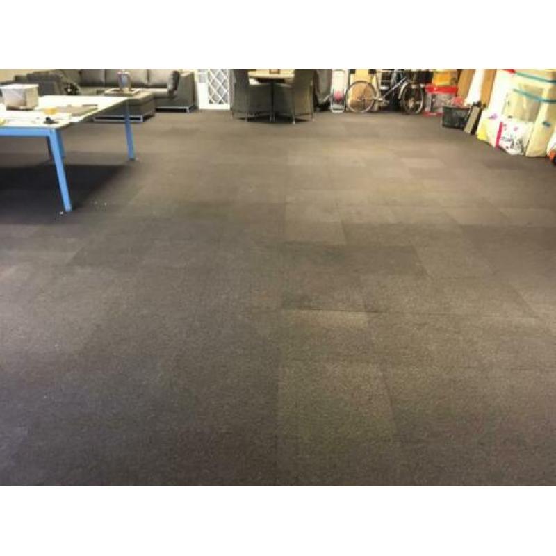 Ruim 1000 Tapijt tegels 50x50