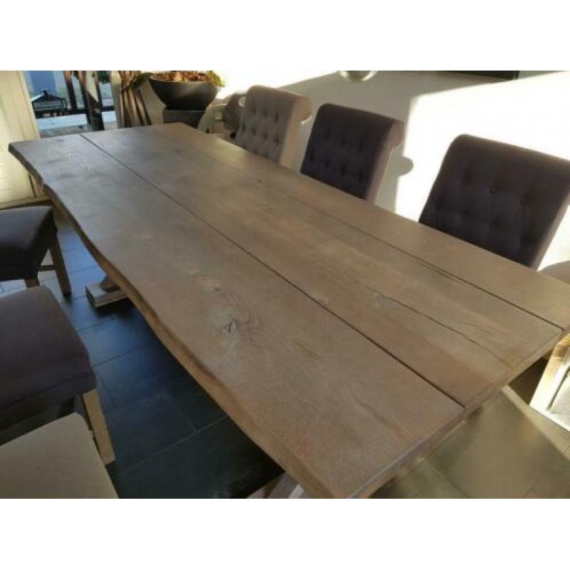 Boomstam tafel (massief eiken)