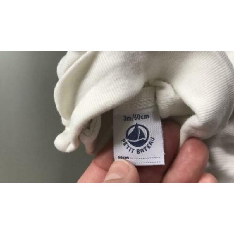 Prachtig Petit Bateau rompertje maat 56