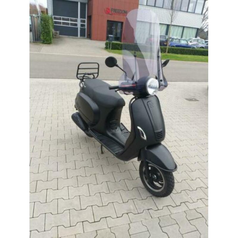 ??15x Vespa look snorscooters met GARANTIE !!! agm vx btc??