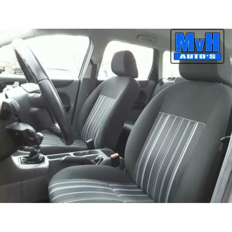 Ford Focus Wagon 1.6 Trend