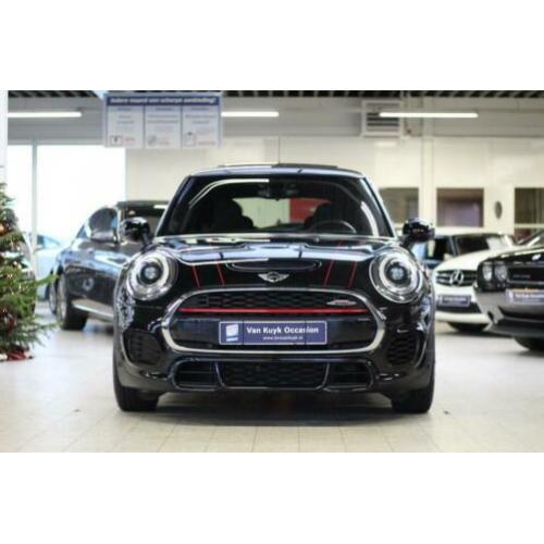 Mini Mini Cooper S 2.0 231pk Aut John Cooper Works PANORAMAD
