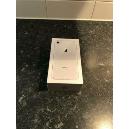 Te koop iPhone 8 Zilver 64 gb