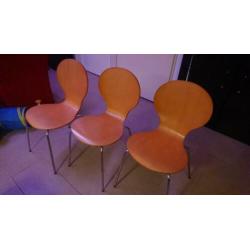 3 stoelen blank hout
