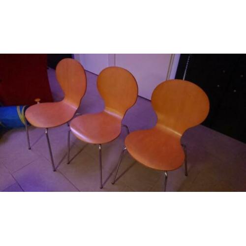 3 stoelen blank hout