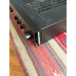 Rotel versterker/ amplifier RA-840BX4 DEFECT