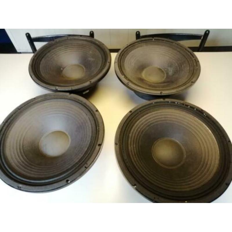 RCF 15LS800 speakers