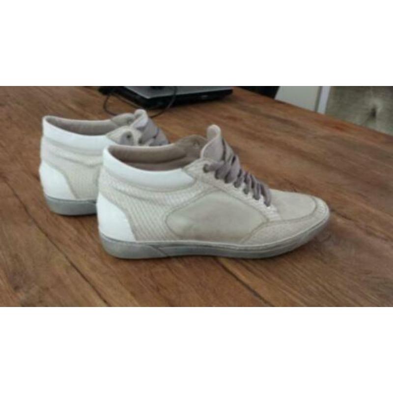 Sneakers van O'moda