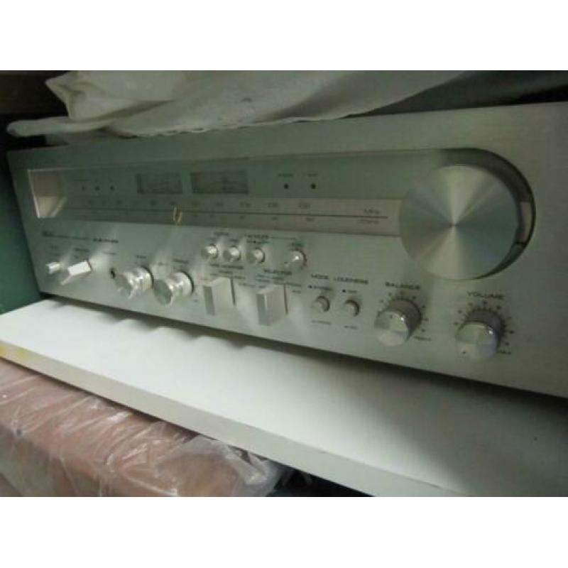 Akai AA-1150 receiver