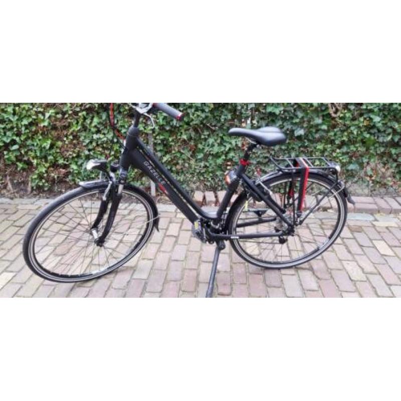 Gazelle vento damesfiets maat 48.